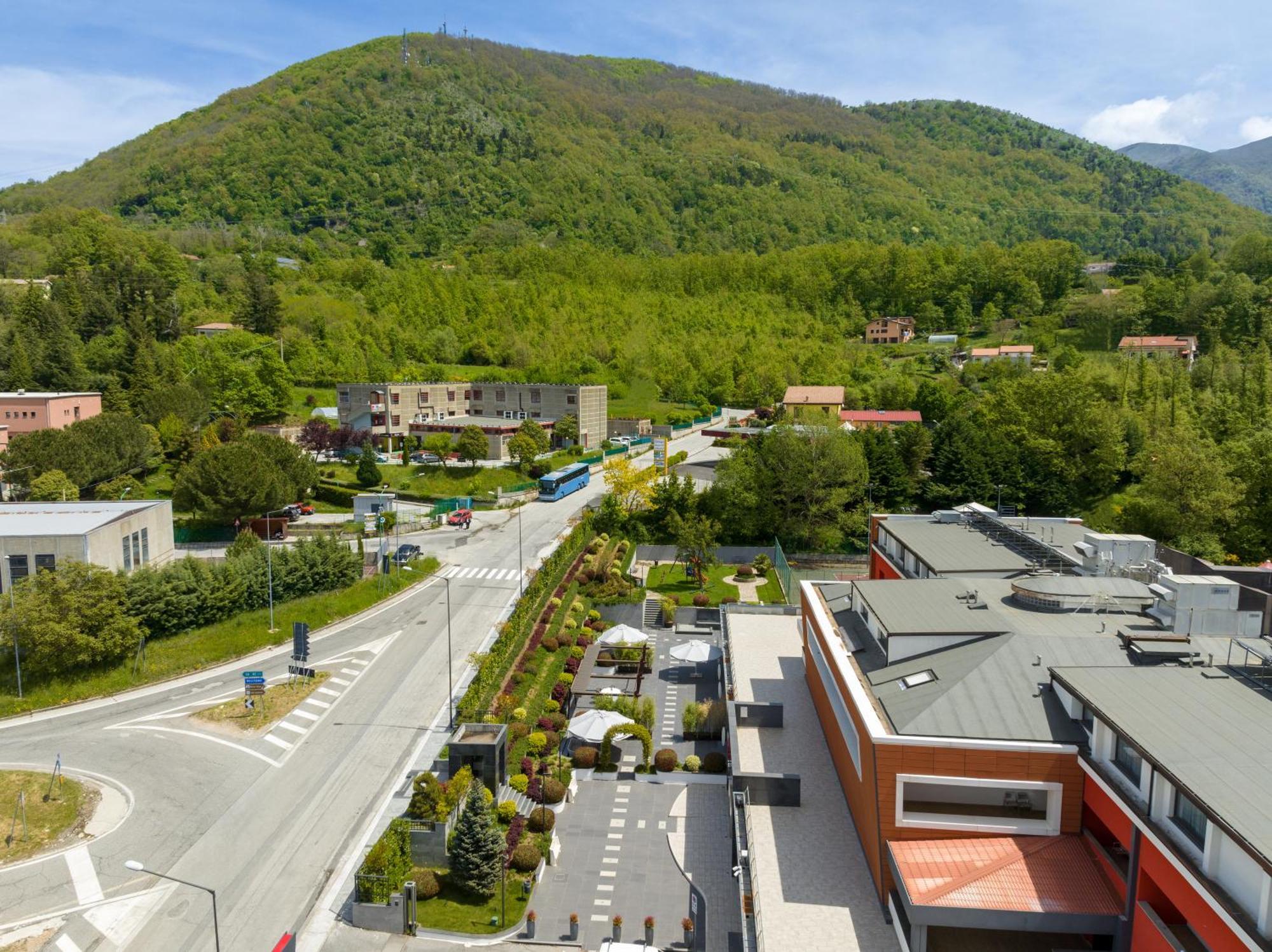 Bhotel Lagonegro Exteriér fotografie